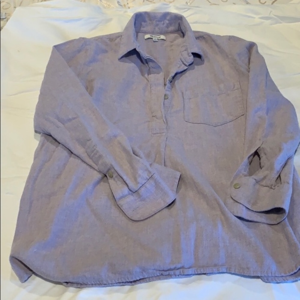 Madewell flannel popover w cute button back detail